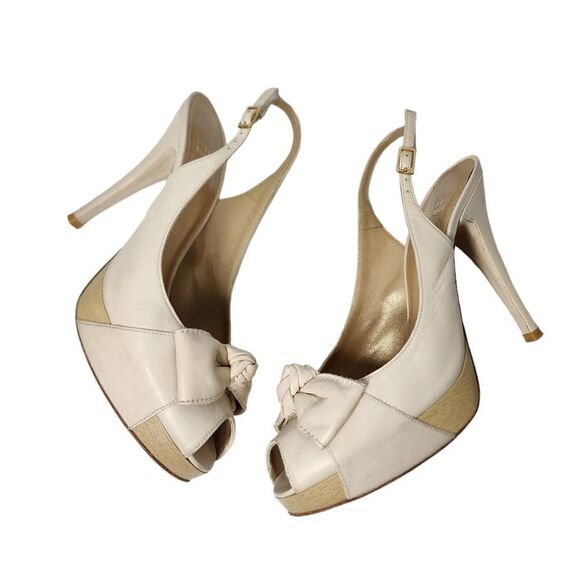 Stuart Weitzman  - Picture 6 of 11